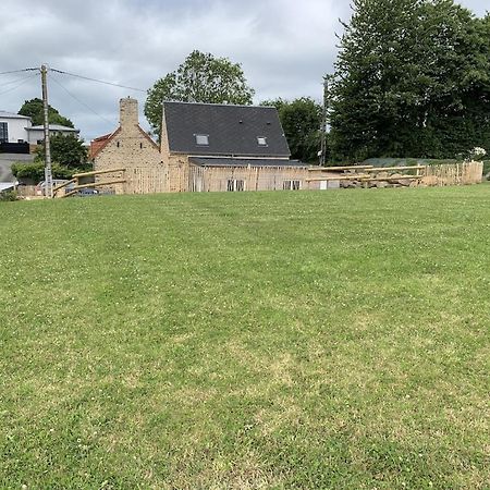 Charmante Maison De Campagne En Pierres Et Bois Sartilly-Baie-Bocage Exteriör bild