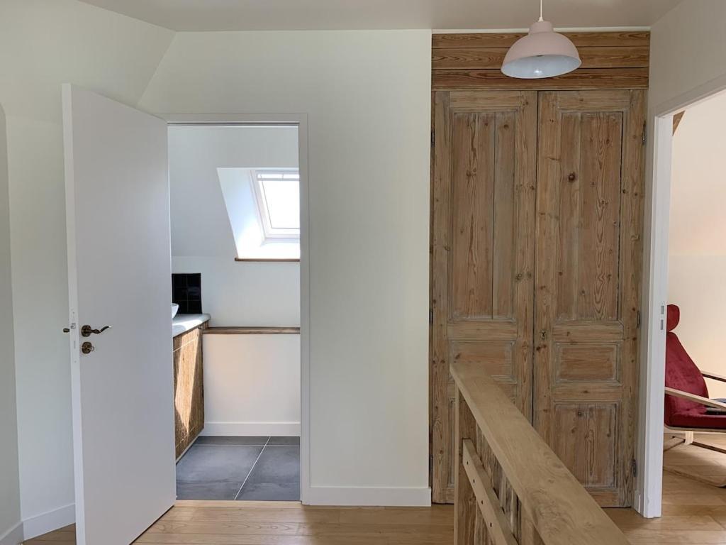 Charmante Maison De Campagne En Pierres Et Bois Sartilly-Baie-Bocage Exteriör bild