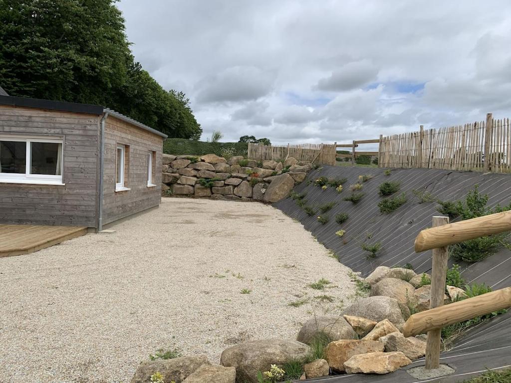 Charmante Maison De Campagne En Pierres Et Bois Sartilly-Baie-Bocage Exteriör bild